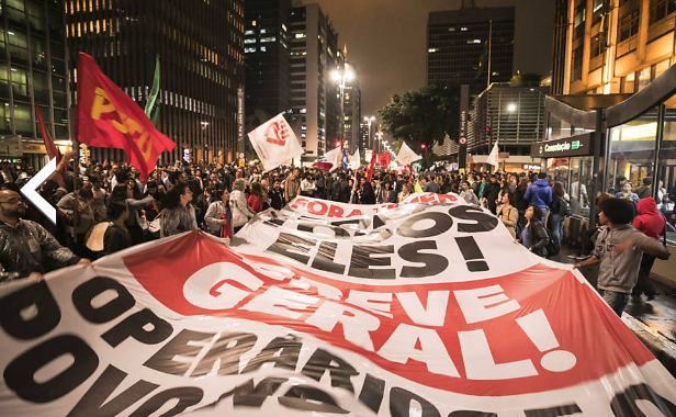 Governo sofre primeira derrota na reforma trabalhista no Senado